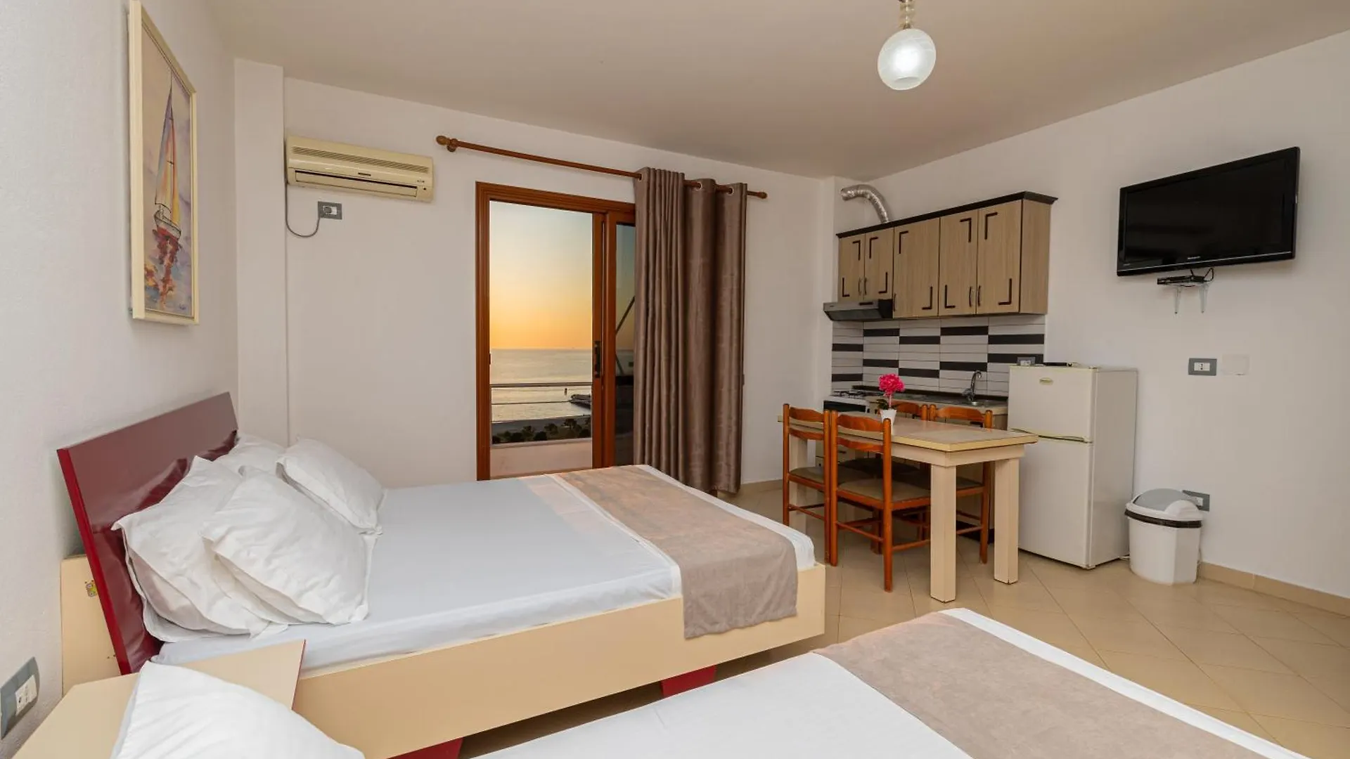 Vlorë Hotel Idi
