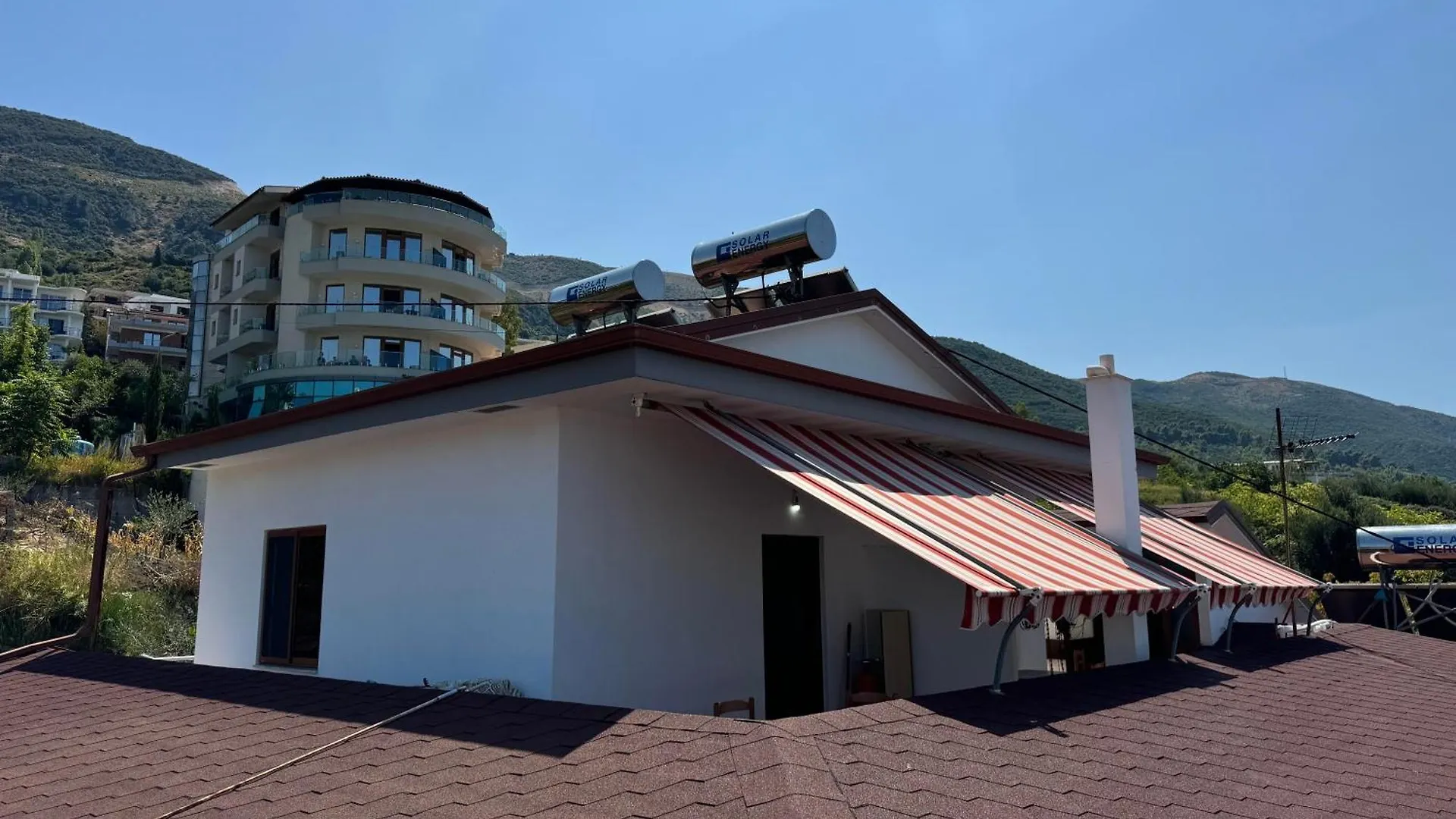 אורחן Vlorë Hotel Idi