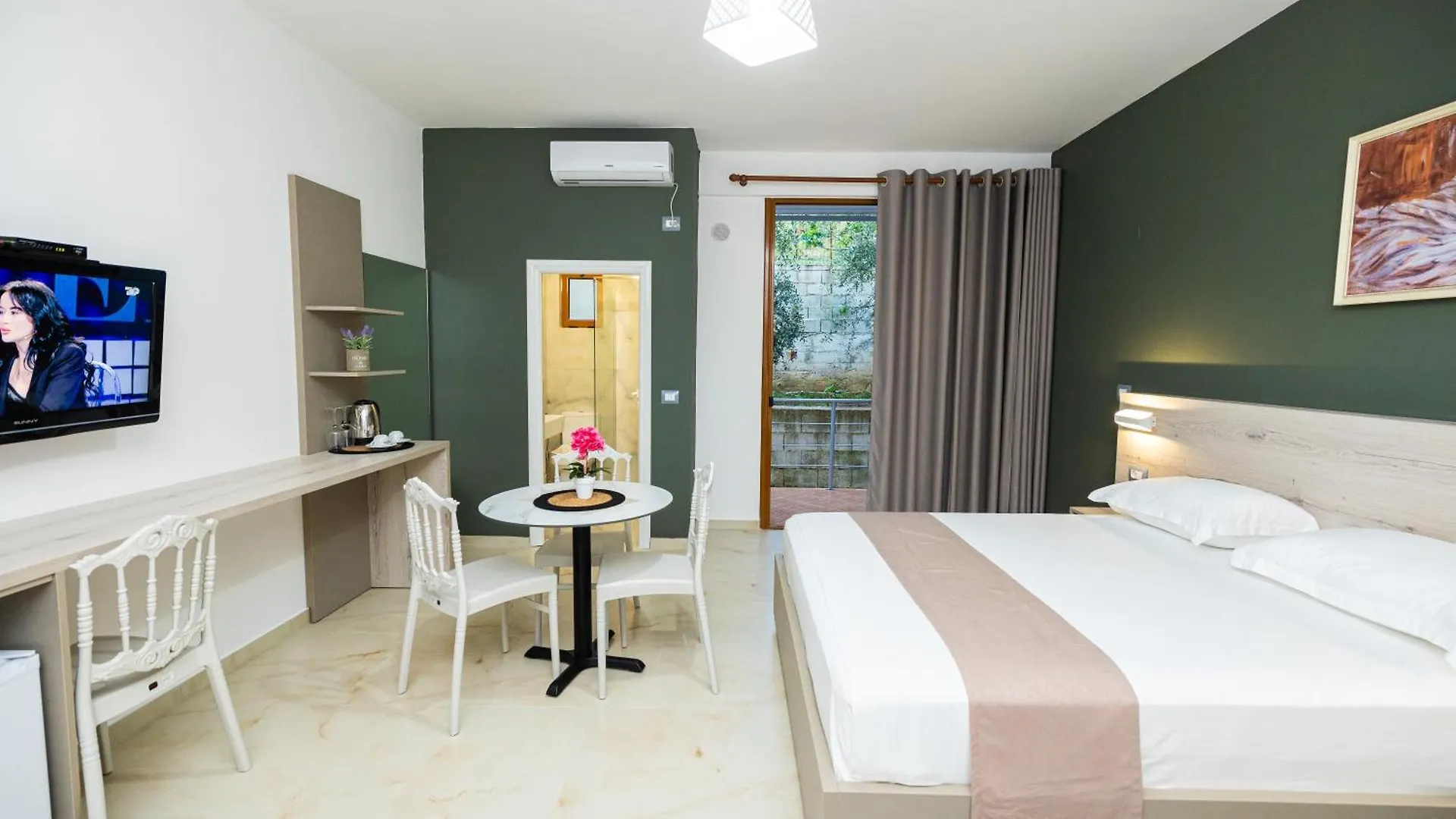 Hotel Idi Vlore Inn